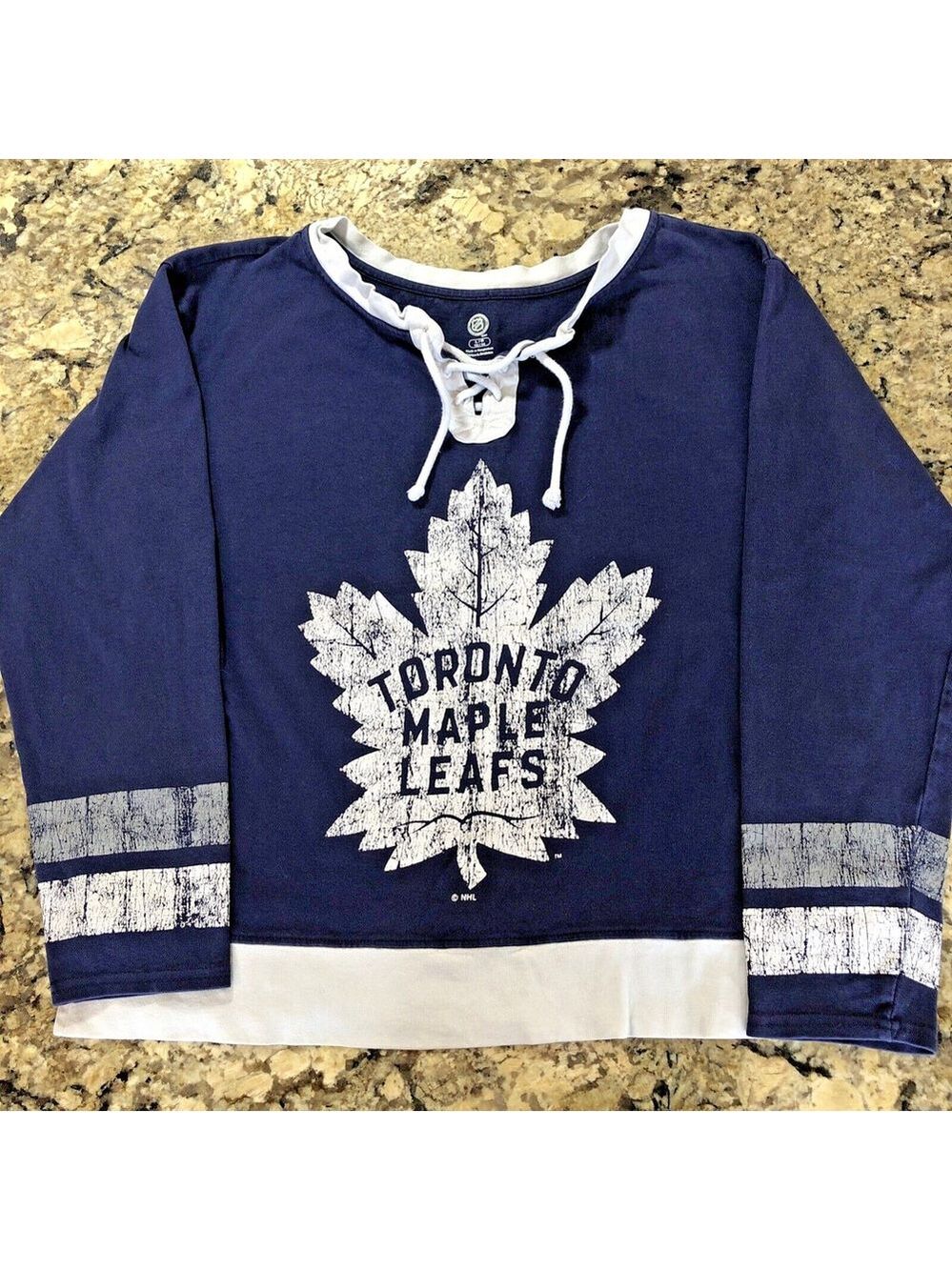 Size Large 12/14 NHL Toronto Maple Leafs Womens Sweater Jersey Style Official